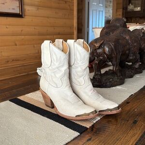 Idyllwend cowboy boots